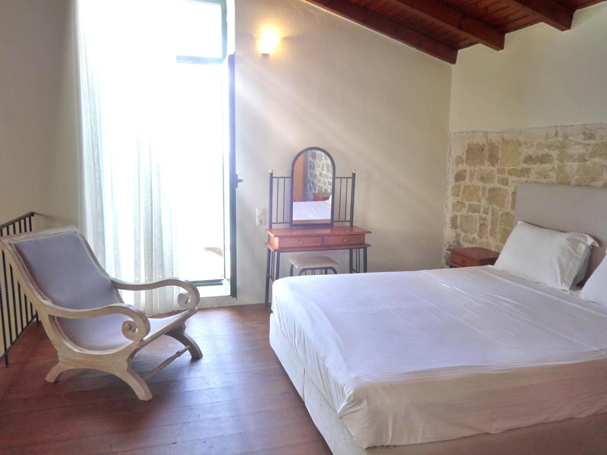 Thalassa Apartments Rethimnon Buitenkant foto