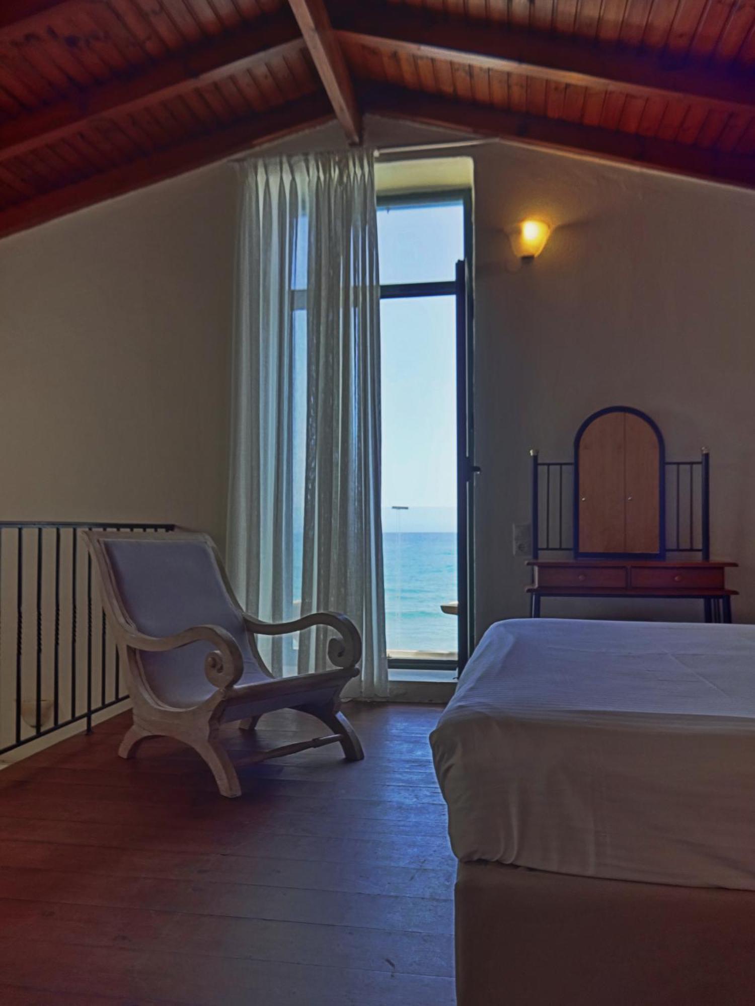 Thalassa Apartments Rethimnon Buitenkant foto